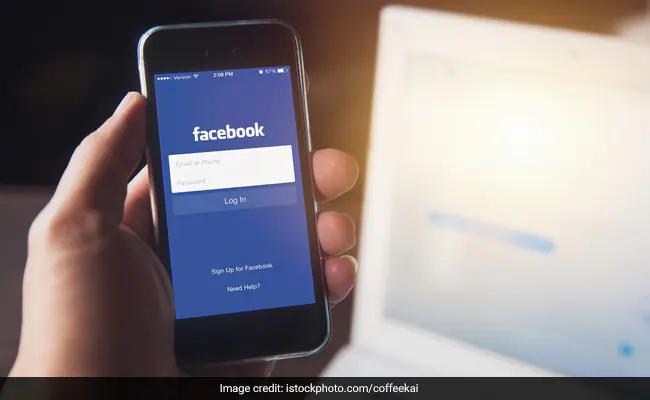 Facebook Shares Chat History In Abortion Case, Sparks Outrage In US